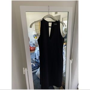 Sam Edelman Keyhole Shift Dress Black Size 4 NWT